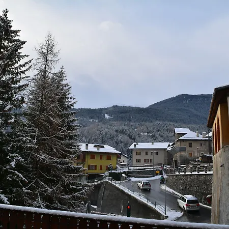 Hotel - Alpina 2*