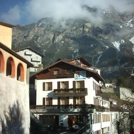 Hotel - Alpina 2*